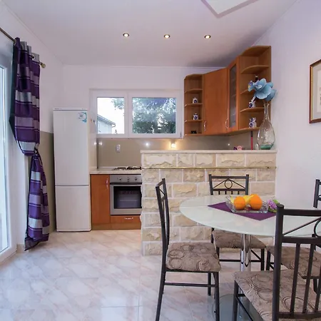 Modern In Slatine With Terrace Apartment *