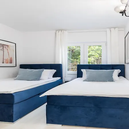 Апартаменты Modern In Slatine With Terrace Трогир