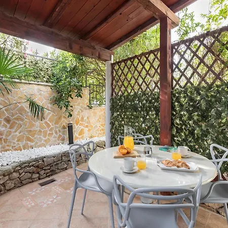 Modern In Slatine With Terrace