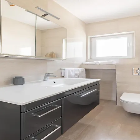 Modern In Slatine With Terrace Апартаменты Трогир