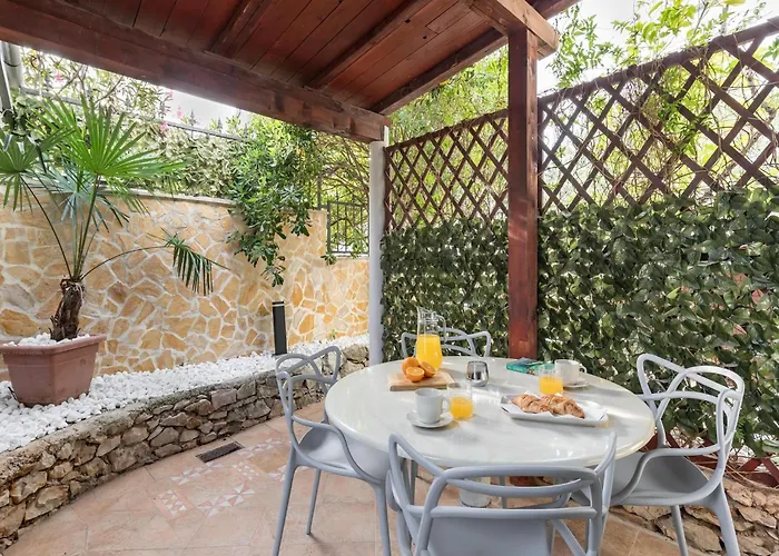 Modern In Slatine With Terrace