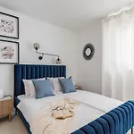 Appartamento Modern In Slatine With Terrace
