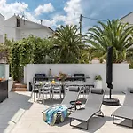 Modern In Slatine With Terrace Traù